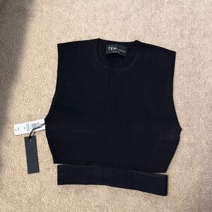 TEN by BABATON Black Sleeveless Top